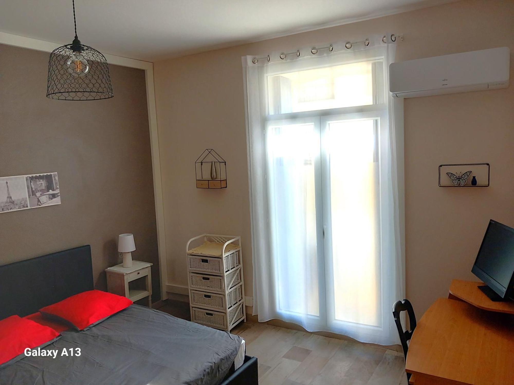 T3 Pratique, Garage Gratuit, Esprit Auber Apartman Béziers Kültér fotó